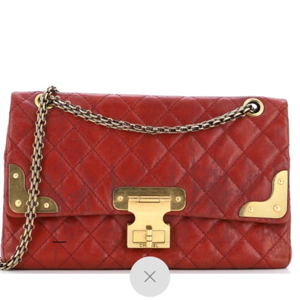 (1800$) Authentic chanel 2.55 with card
